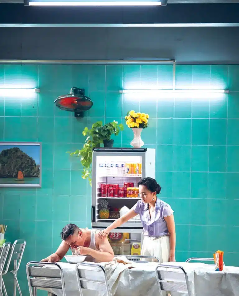 Photo de couverture: Saïgon de Caroline Guiela Nguyen. Photo Christophe Raynaud de Lage.