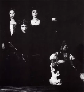 Jacqueline Bollen, Marie-Rose Rolland, Christian Crahay, Marianne Pousseur
LE ROI LEAR. Photo Danièle Pierre
