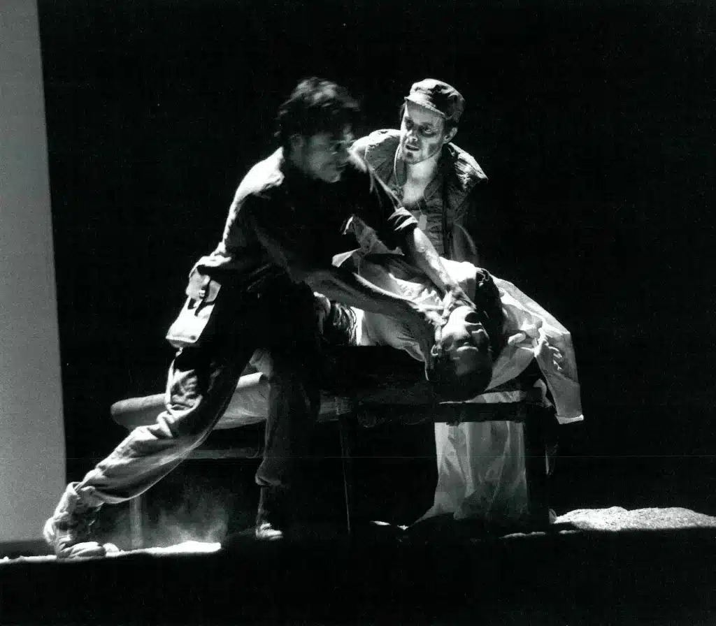 Emmanuel Vérité, Guillaume Hincky, Laurent Prévot dans JOURS DE COLÈRE, mise en scène de Benoît Lambert. Photo Joh von Saurma.