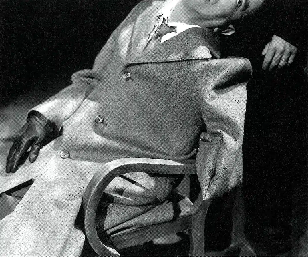 Laurent Javaloyes dans LES ÂMES MORTES de Gogol, mise en scène de Sophie Rappeneau. Photo Stan Amand.