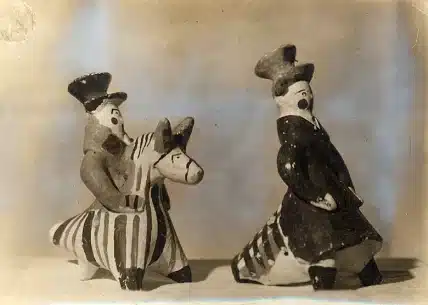 Poupées de Wjatka, Collection Benjamin, Akademie der Künste, Archives Walter Benjamin