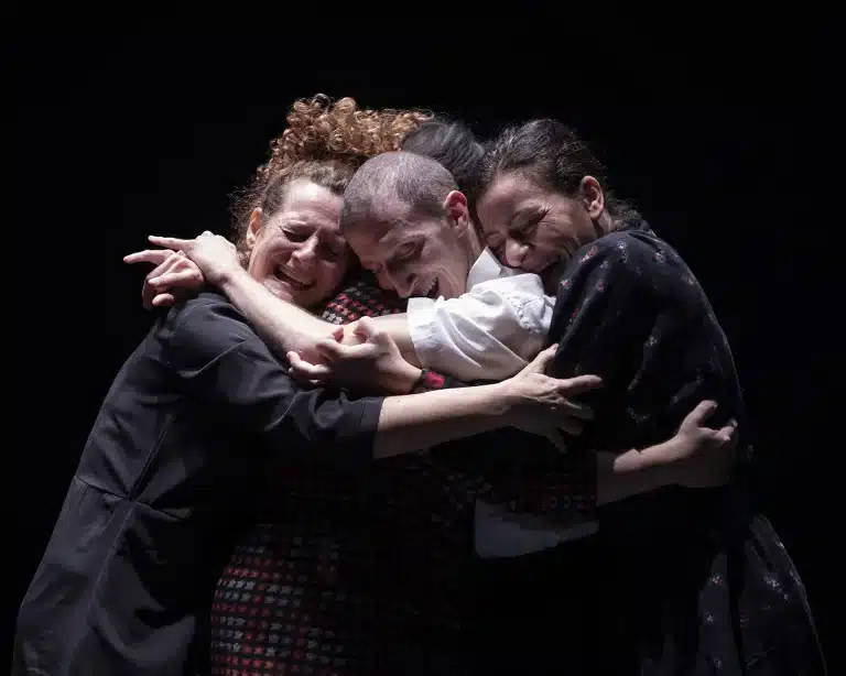 Misericordia, texte et mise en scène d’Emma Dante, DATE, Piccolo Théâtre de Milan ©Masiar Pasquali