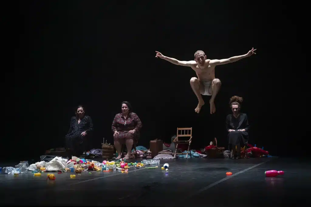 Misericordia, texte et mise en scène d’Emma Dante, DATE, Piccolo Théâtre de Milan ©Masiar Pasquali