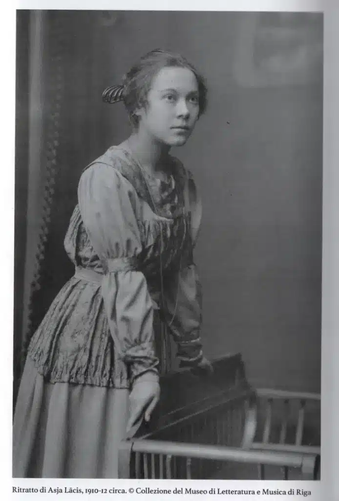 Portrait d’Asja Lācis, 1910-12, collection du musée de la Littérature et Musique de Riga