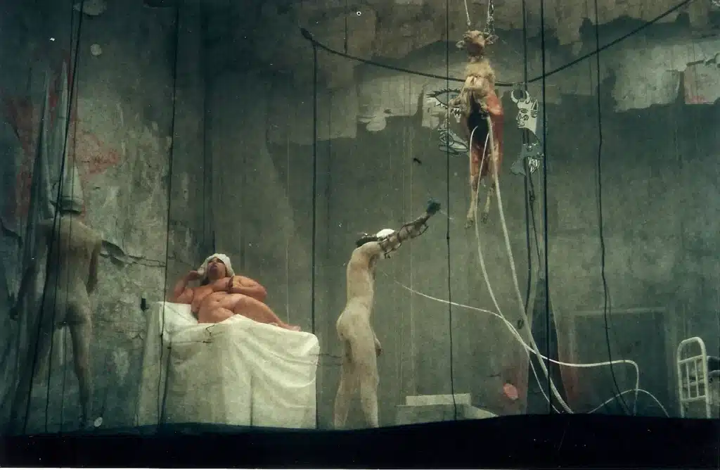 Orestea (commedia organica?), Act II, Agamemnon.,1995. © by Socìetas Raffaello Sanzio.