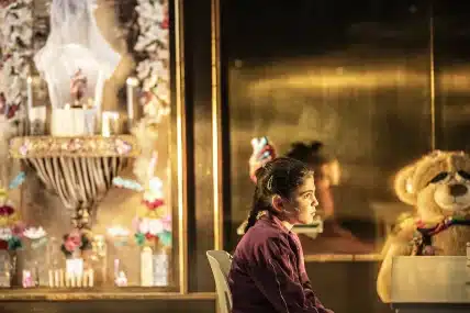 Valentina, texte et mise en scène de Caroline Guiela Nguyen, dans le cadre des Galas du Théâtre national de Strasbourg, avril 2025. Avant-première au festival FIND – Schaubühne, Berlin, avril 2025 © Jean-Louis Fernandez