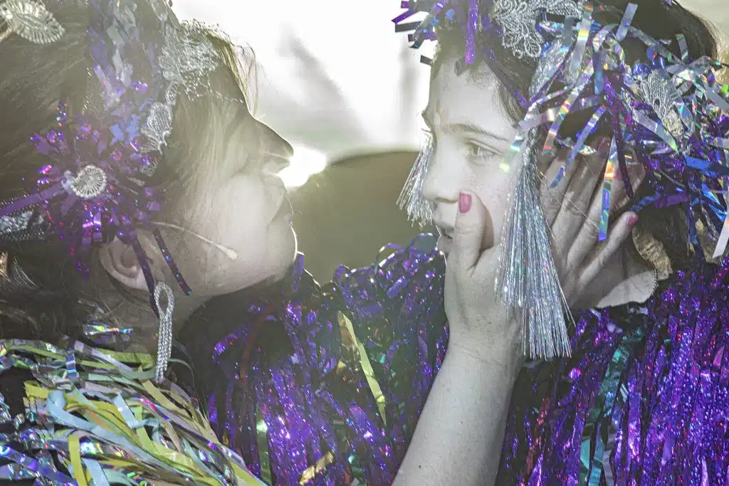 Valentina, texte et mise en scène de Caroline Guiela Nguyen, dans le cadre des Galas du Théâtre national de Strasbourg, avril 2025. Avant-première au festival FIND – Schaubühne, Berlin, avril 2025 © Jean-Louis Fernandez